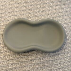Kids Silicone Plate in Gray